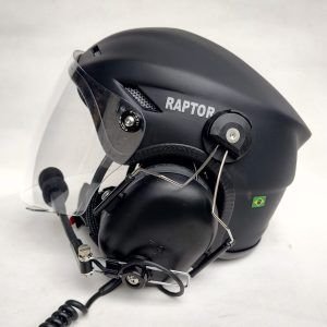 CAPACETE RAPTOR COR PRETO FOSCO COM VISEIRA MODELO FULL FACE E SISTEMA DE PRENDER A FONIA MODELO TIPO 3M
