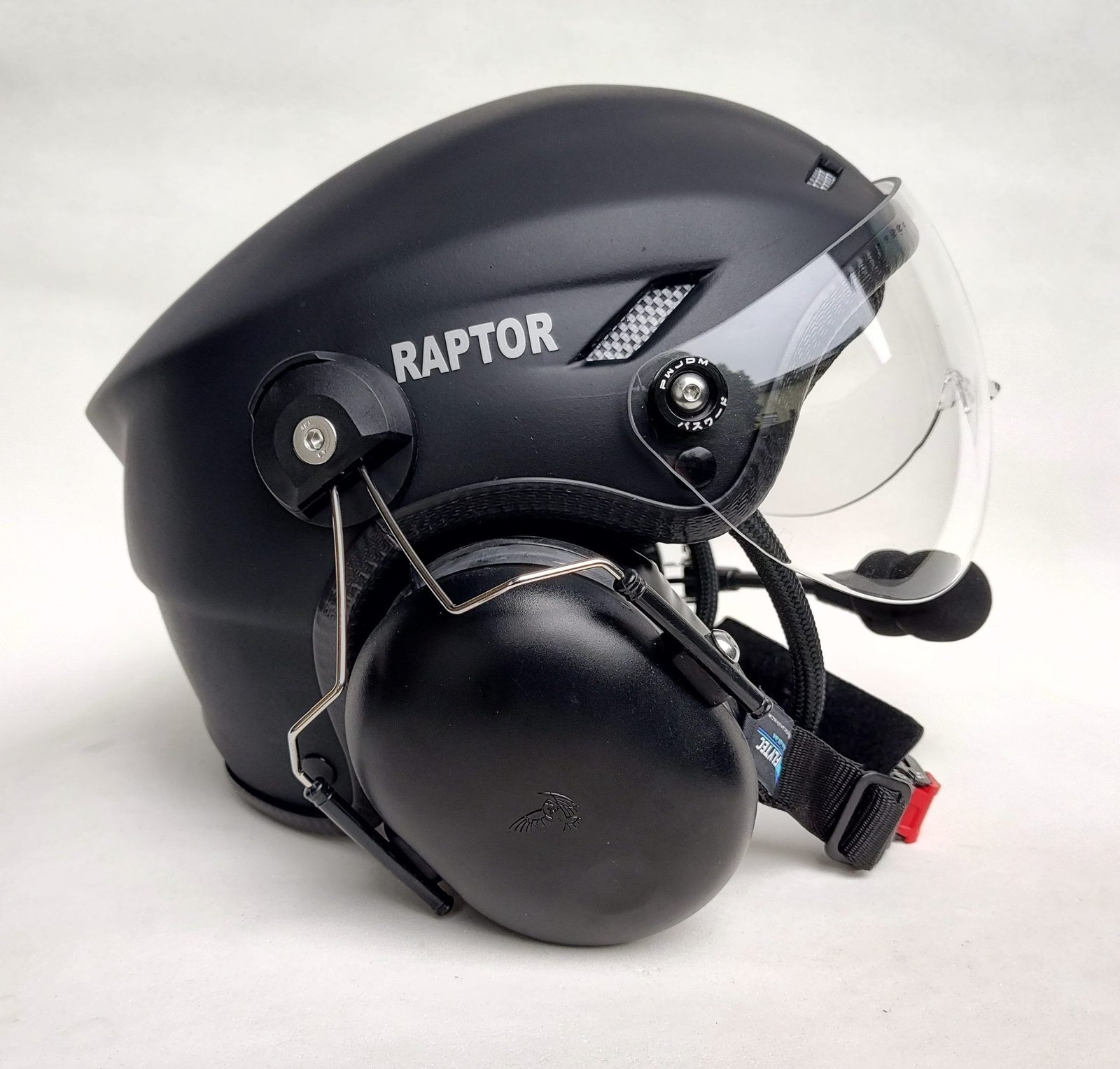 CAPACETE RAPTOR COR PRETO FOSCO COM VISEIRA MODELO TOP GUN E SISTEMA DE PRENDER A FONIA MODELO TIPO 3M - Imagem 15