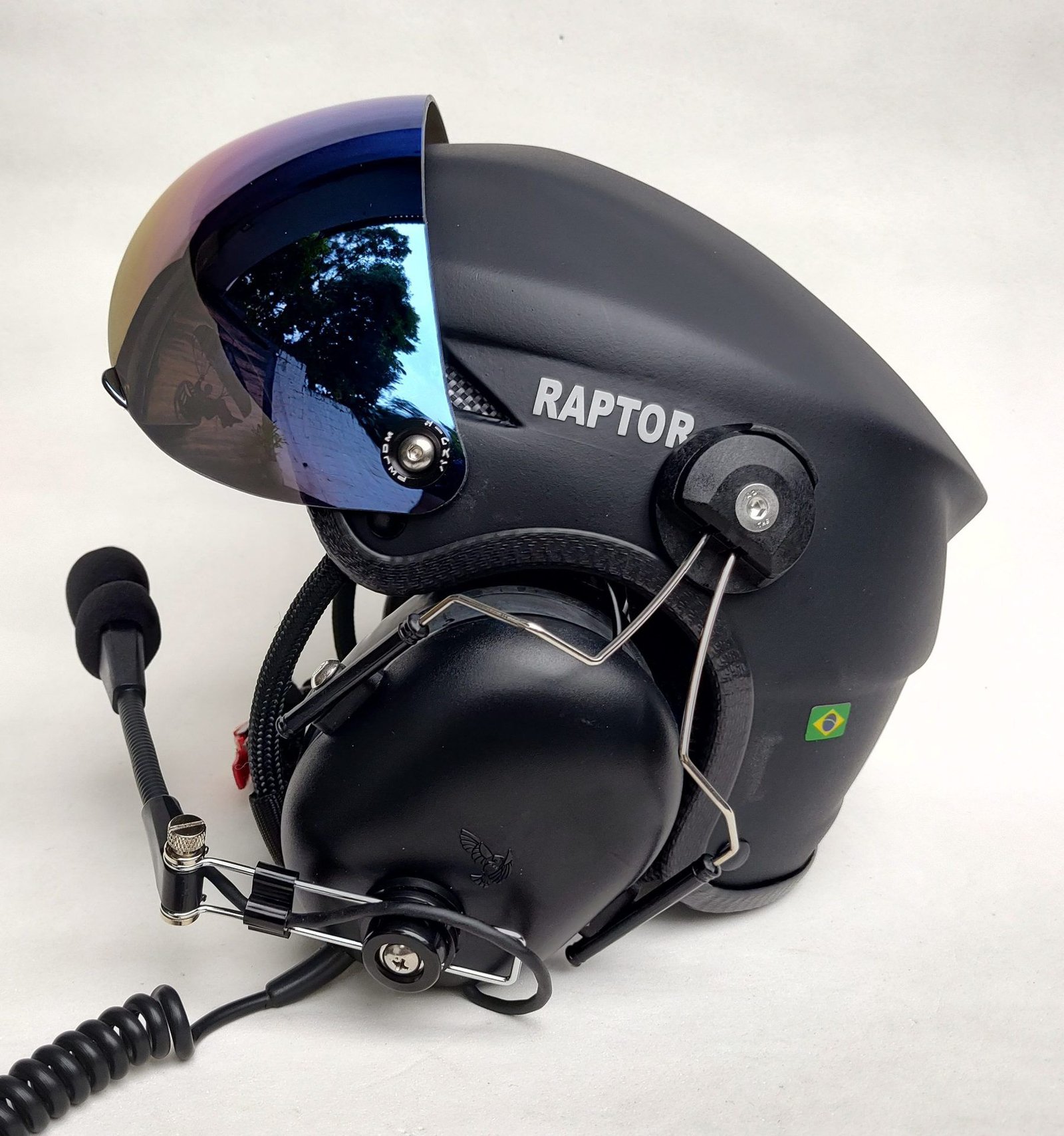 CAPACETE RAPTOR COR PRETO FOSCO COM VISEIRA MODELO TOP GUN E SISTEMA DE PRENDER A FONIA MODELO TIPO 3M - Imagem 7